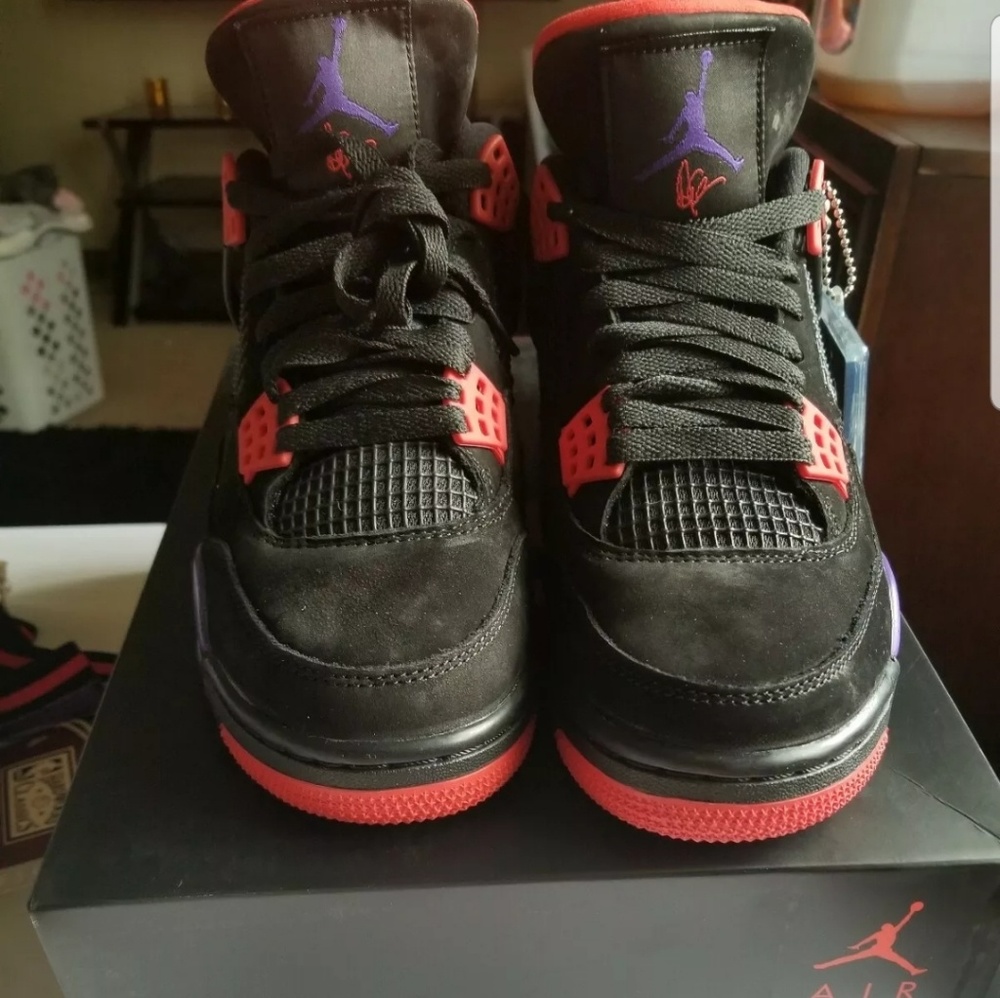 Jordan 4 ovo size 7.5